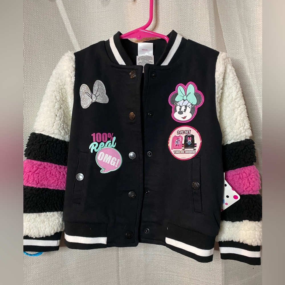 Girl’s 4T Minnie Mouse jacket